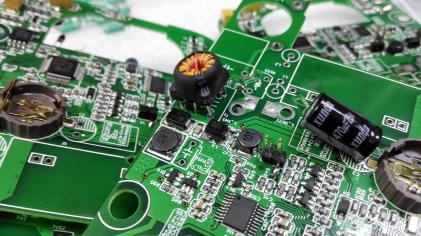  回流焊機(jī)運(yùn)行前應(yīng)該做什么？